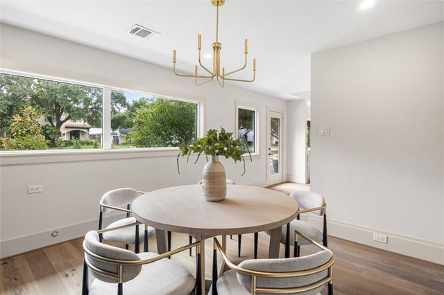5642 Pine Forest Road, Houston, TX 77056