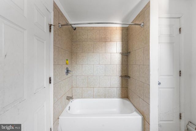 5215 CHESTER AVE, Philadelphia, PA 19143