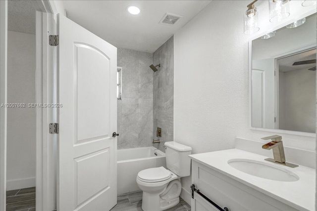 1480 W 36th Street, Riviera Beach, FL 33404