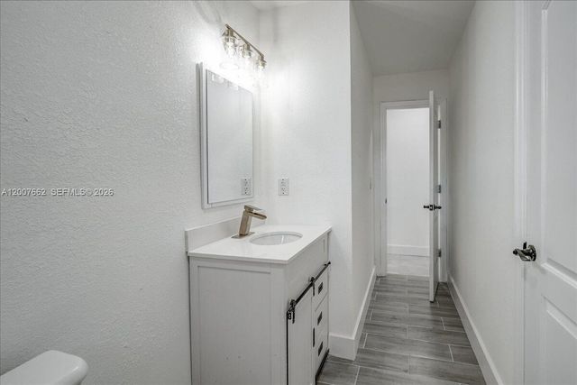 1480 W 36th Street, Riviera Beach, FL 33404