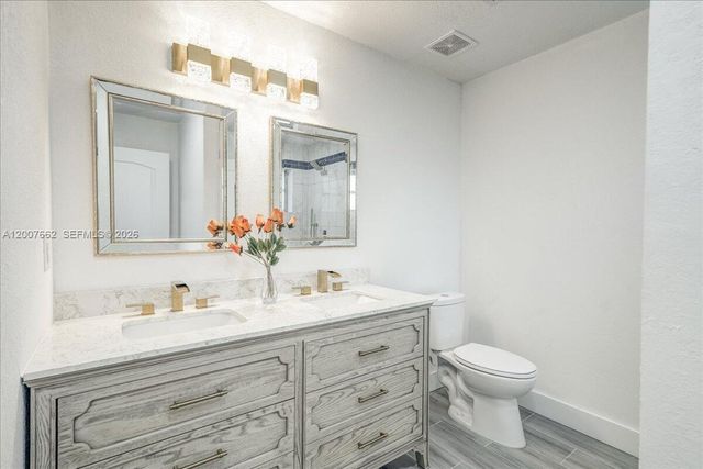 1480 W 36th Street, Riviera Beach, FL 33404