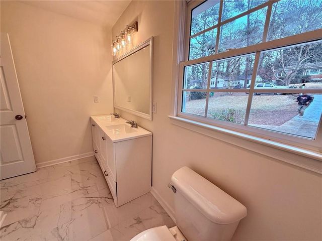 697 Farrar Court, Decatur, GA 30032