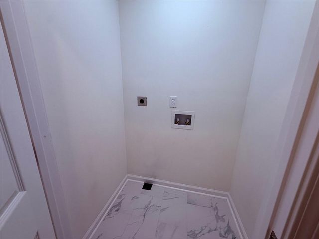 697 Farrar Court, Decatur, GA 30032