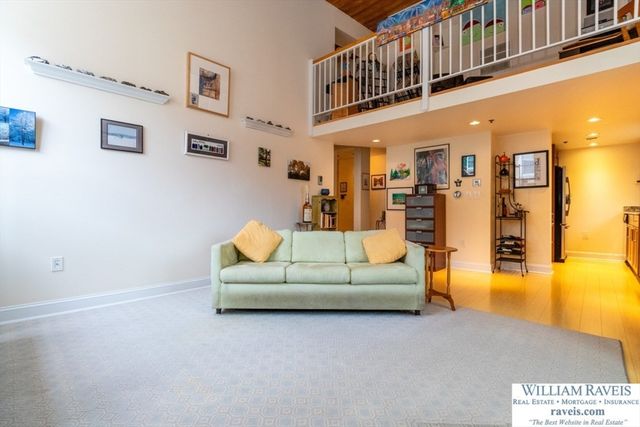 3 S Stone Mill Dr 225, Dedham, MA 02026