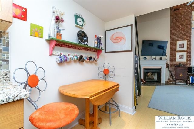 3 S Stone Mill Dr 225, Dedham, MA 02026