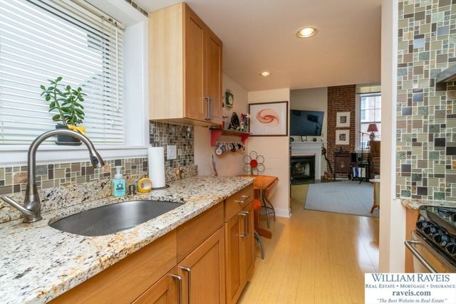 3 S Stone Mill Dr 225, Dedham, MA 02026