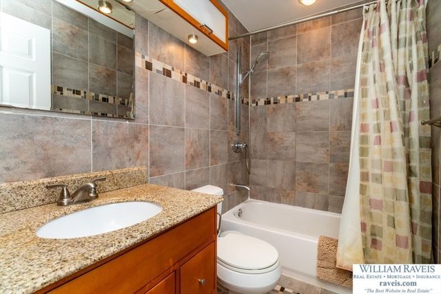 3 S Stone Mill Dr 225, Dedham, MA 02026