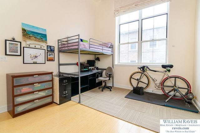 3 S Stone Mill Dr 225, Dedham, MA 02026