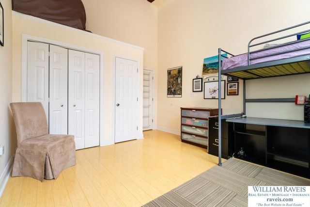 3 S Stone Mill Dr 225, Dedham, MA 02026