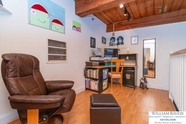 3 S Stone Mill Dr 225, Dedham, MA 02026