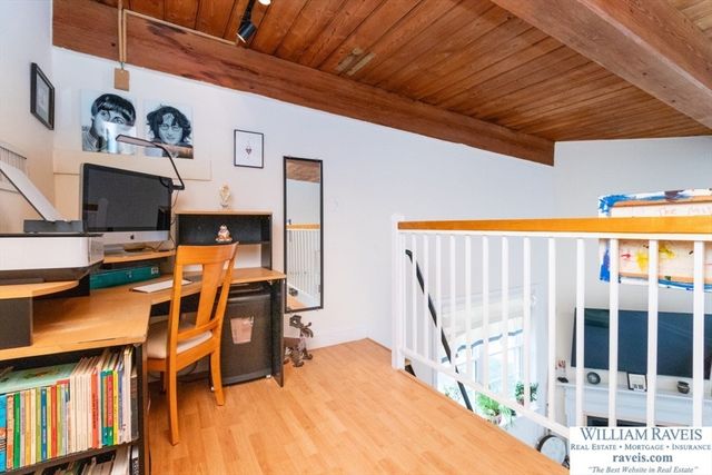 3 S Stone Mill Dr 225, Dedham, MA 02026