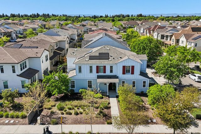 1769 Cannery Loop, Davis, CA 95616