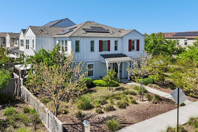 1769 Cannery Loop, Davis, CA 95616