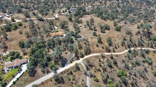 37336 Eagle Drive, Raymond, CA 93653
