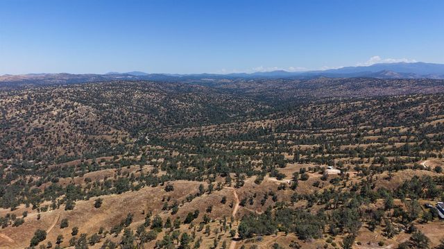 37336 Eagle Drive, Raymond, CA 93653