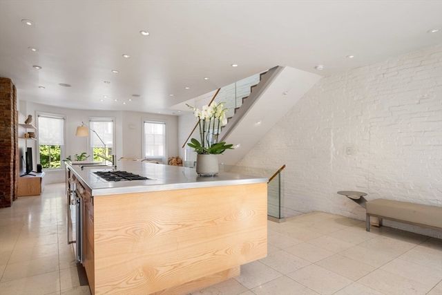 80 Appleton St 80, Boston, MA 02116