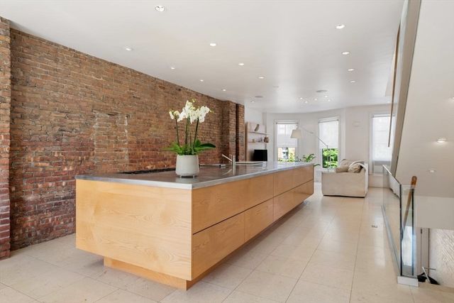 80 Appleton St 80, Boston, MA 02116