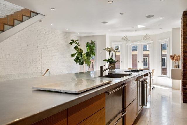 80 Appleton St 80, Boston, MA 02116