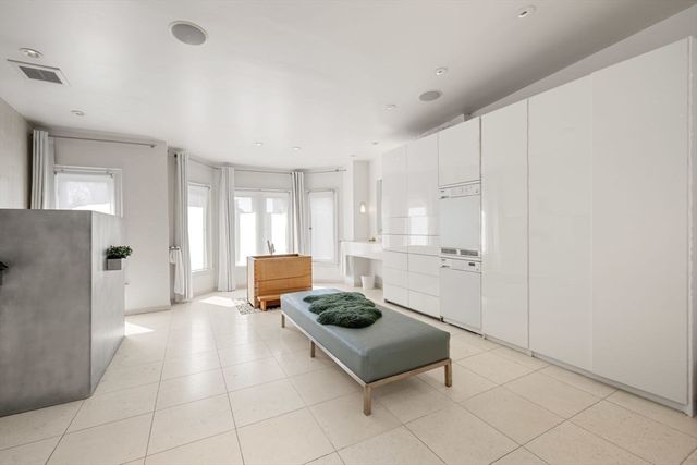 80 Appleton St 80, Boston, MA 02116