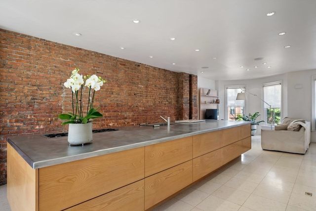 80 Appleton St 80, Boston, MA 02116