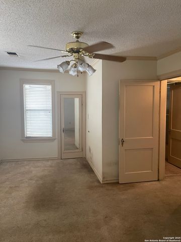 2209 Sacramento, San Antonio, TX 78201