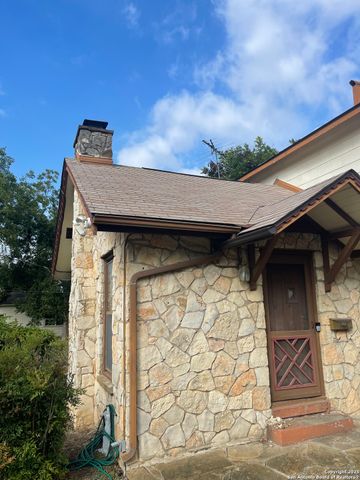 2209 Sacramento, San Antonio, TX 78201