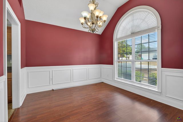 303 Winthrop Court, Kathleen, GA 31047