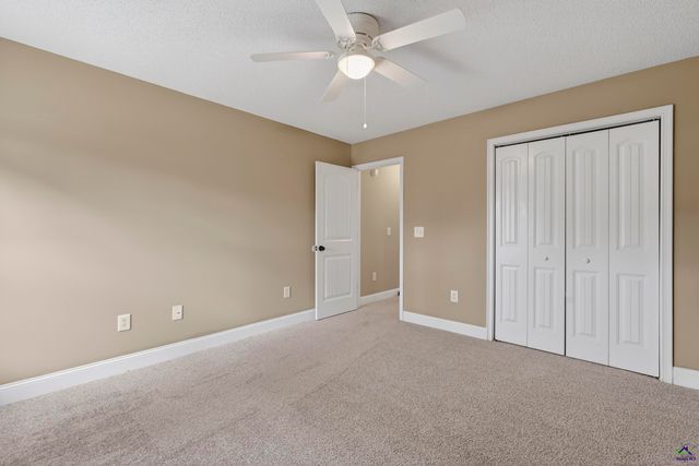 303 Winthrop Court, Kathleen, GA 31047