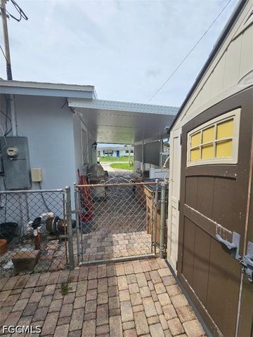 1412 Kimdale ST E, Lehigh Acres, FL 33936