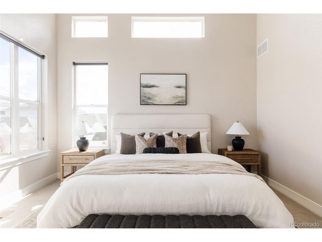 5840 Boston St, Denver, CO 80238