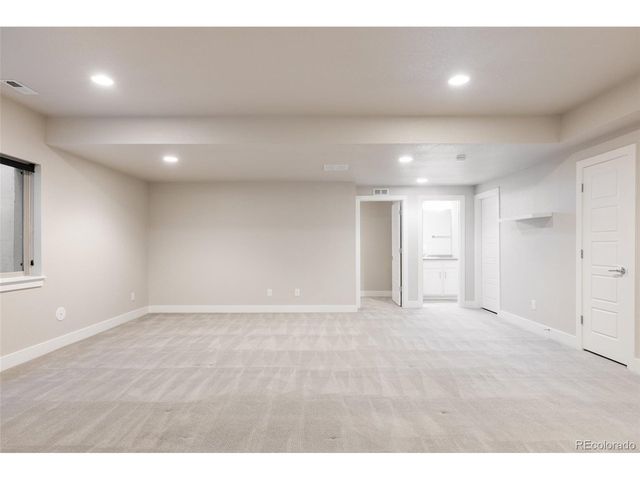 5840 Boston St, Denver, CO 80238