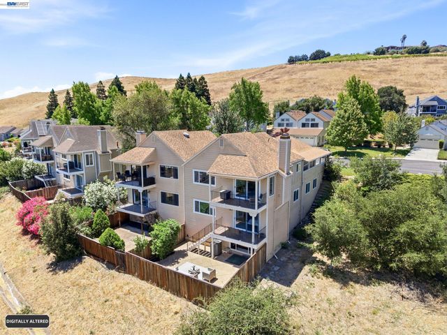 1823 Mockingbird Pl, Danville, CA 94526