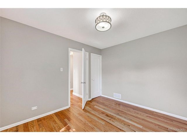 1173 Chester St, Aurora, CO 80010