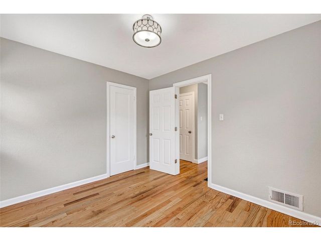 1173 Chester St, Aurora, CO 80010