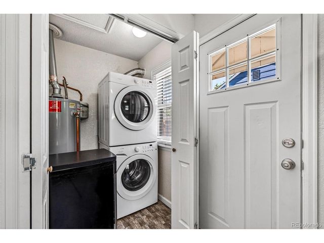 1173 Chester St, Aurora, CO 80010
