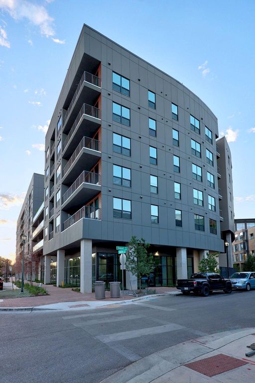 1701 Simond Ave 440, Austin, TX 78723