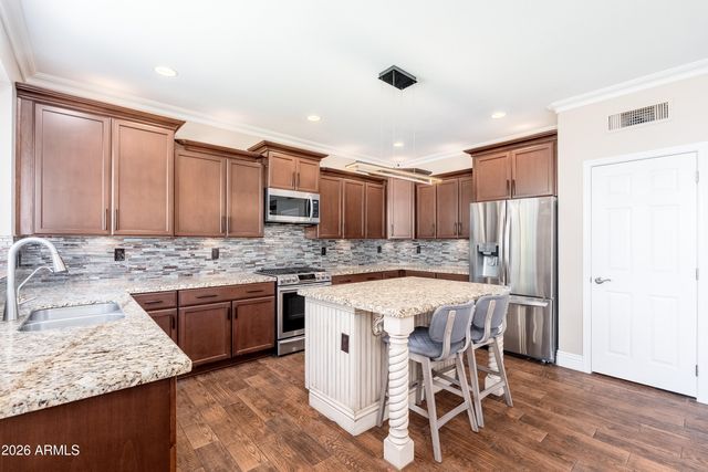 1154 W MULBERRY Drive, Chandler, AZ 85286