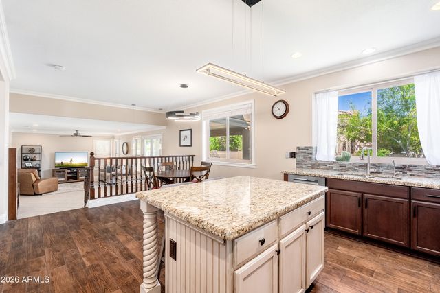 1154 W MULBERRY Drive, Chandler, AZ 85286