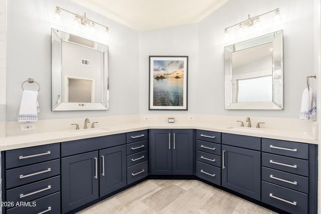 1154 W MULBERRY Drive, Chandler, AZ 85286