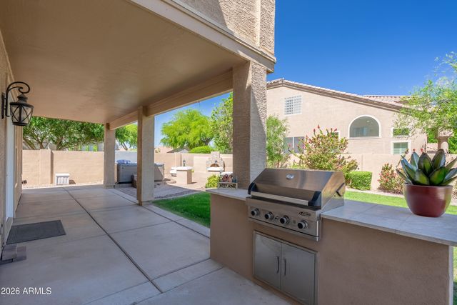1154 W MULBERRY Drive, Chandler, AZ 85286