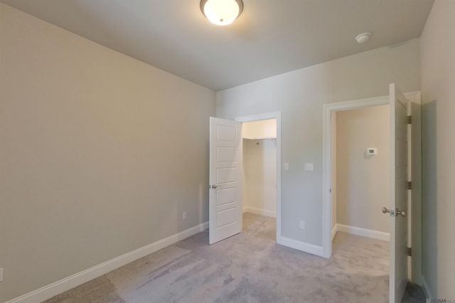 6405 Roux Dr, Baton Rouge, LA 70817