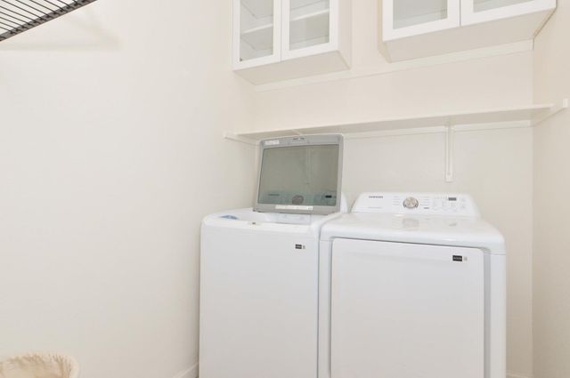 668 Rock Crest Avenue, Madera, CA 93636