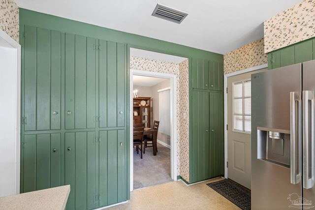 3031 Swan Ln, Pensacola, FL 32504