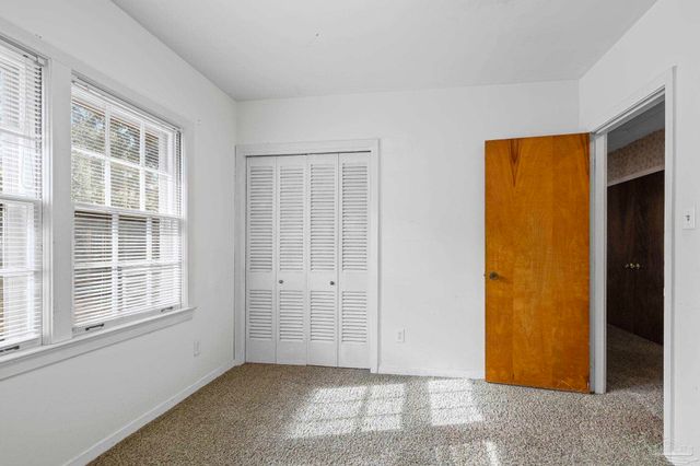 3031 Swan Ln, Pensacola, FL 32504