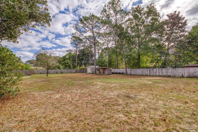3031 Swan Ln, Pensacola, FL 32504