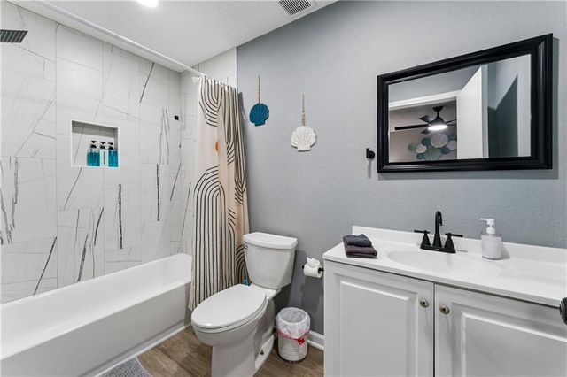 29313 W 152nd Street, Gardner, KS 66030