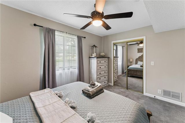 29313 W 152nd Street, Gardner, KS 66030