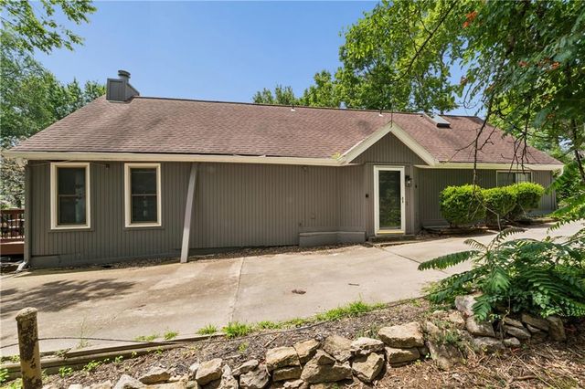 29313 W 152nd Street, Gardner, KS 66030