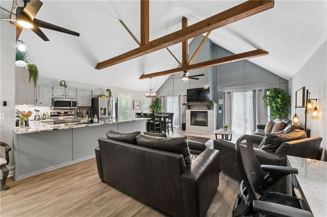 29313 W 152nd Street, Gardner, KS 66030