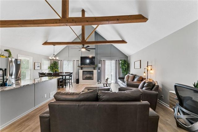 29313 W 152nd Street, Gardner, KS 66030